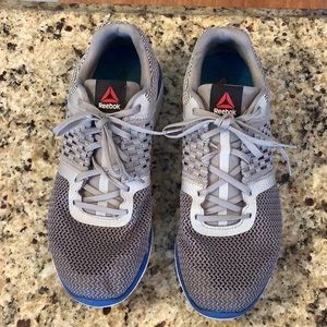 Reebok Men’s running shoes (like new)